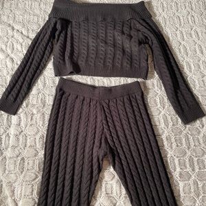 Black Two Piece From Leslie’s Threads In Tolleson,Az. Sold Together.